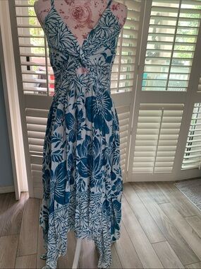 Angie Blue and White Floral Midi Dress. NWT